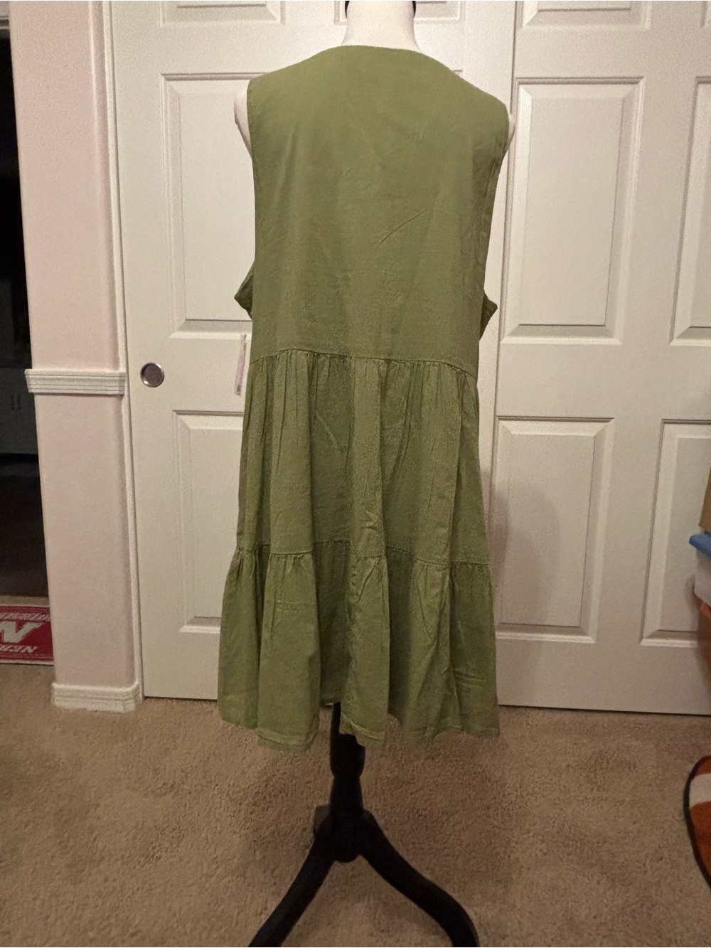 LC Lauren Conrad Olive Green Sleeveless Button-Front Midi Dress NWT - Picture 5 of 15